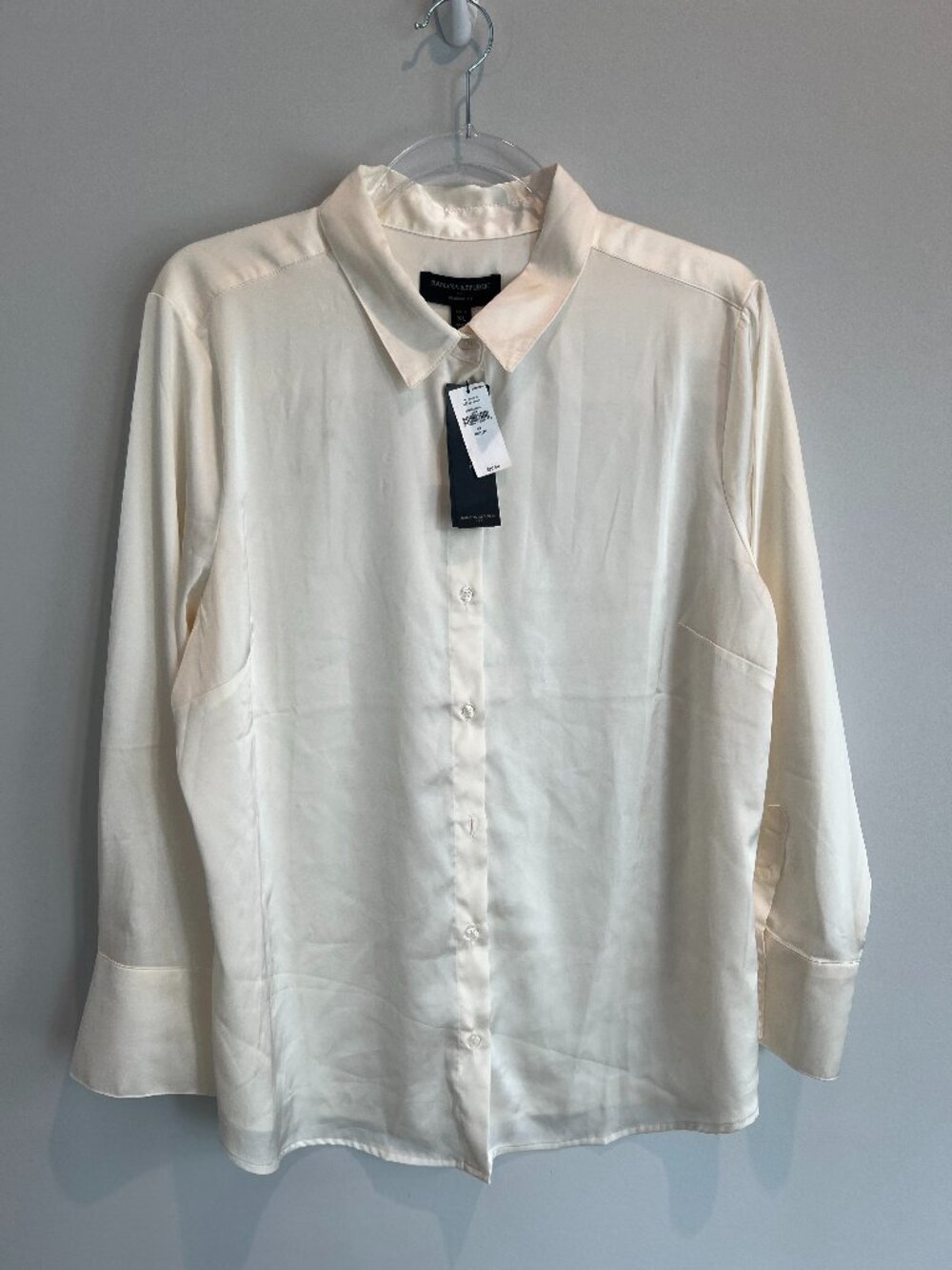 NWT Banana Republic Cream Satin Blouse Shirt XL Petite